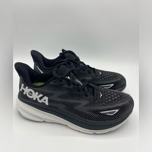 Hoka Black and White Clifton 9 women’s shoes size 8.5